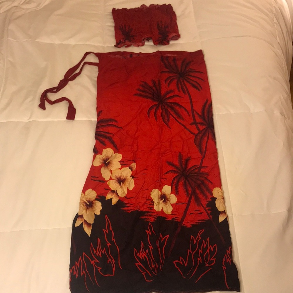 Two piece matching sarong